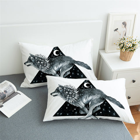 Image of Crystallized Wolf Pillowcase