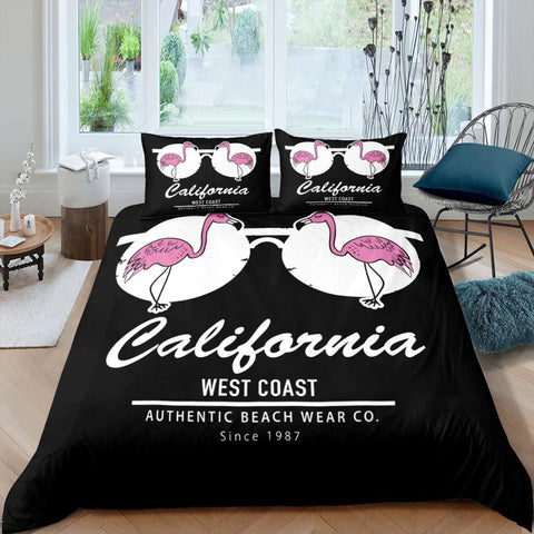 Image of California - Pink Flamingos Bedding Set