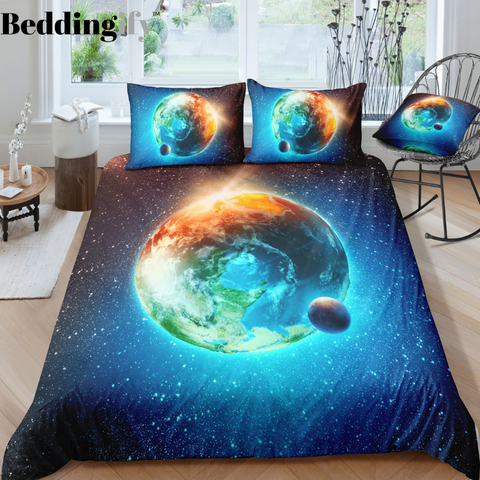 Image of Earth and Moon Bedding Set - Beddingify