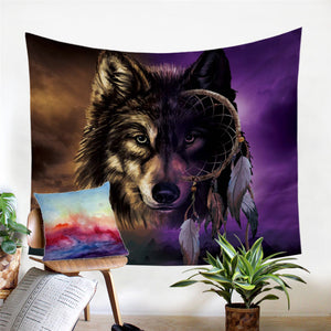 Contrast Wolf Tapestry - Beddingify