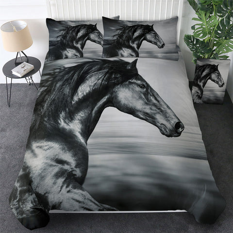 Image of B&W Horse Bedding Set - Beddingify