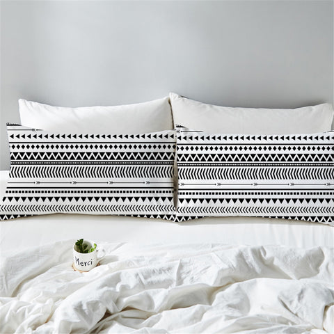 Image of Aztec Lines Pillowcase