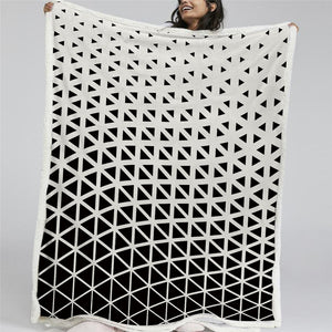 Black White Geometric Sherpa Fleece Blanket - Beddingify