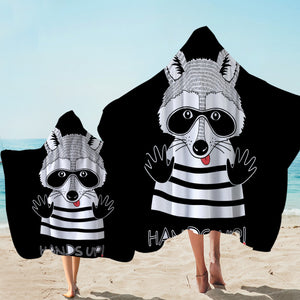 Hands Up Racoon SW1563 Hooded Towel