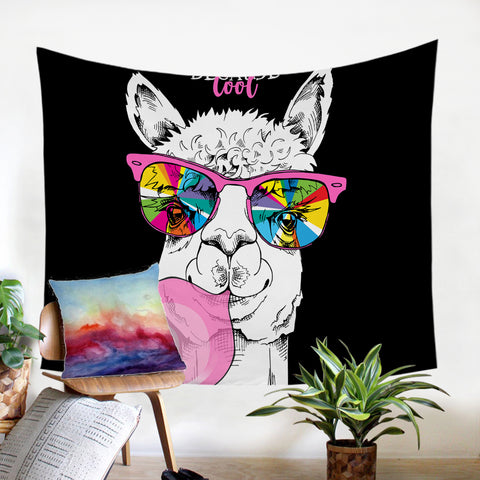 Image of Snazzy Llama SW0676 Tapestry