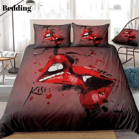 Image of Red Kissing Lips Pattern Bedding Set - Beddingify