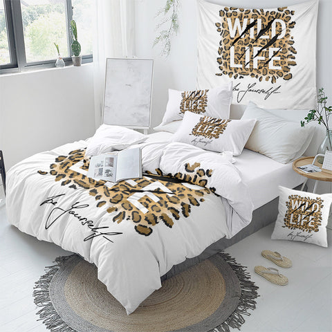 Image of Wild Life Trace Bedding Set - Beddingify