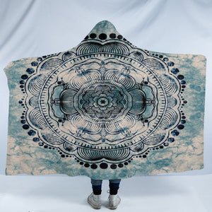 Concentric Design SW2380 Hooded Blanket