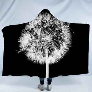 B&W Dandelion SW1372 Hooded Blanket