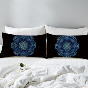 Deep Ocean Ring Black Pillowcase