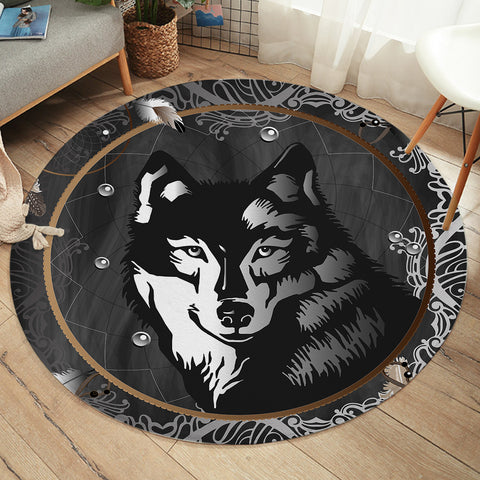 Image of Wolf Portrait SW2011 Round Rug