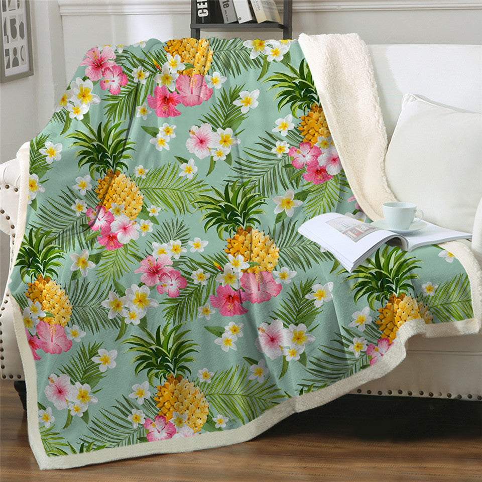 Tropical Pineapple Pattern Sherpa Fleece Blanket