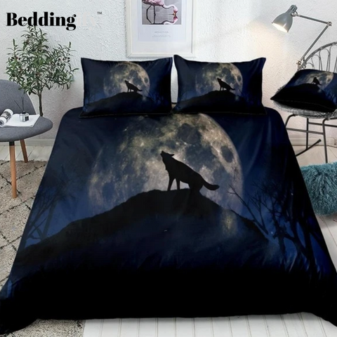 Image of Howling Wolf in Night Moon Bedding Set - Beddingify