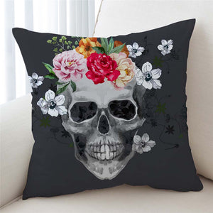 Skull & Roses Gray Cushion Cover - Beddingify