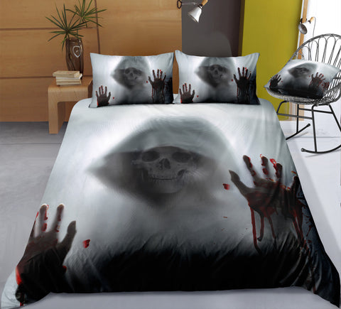Image of B&W Scary Skull Bedding Set