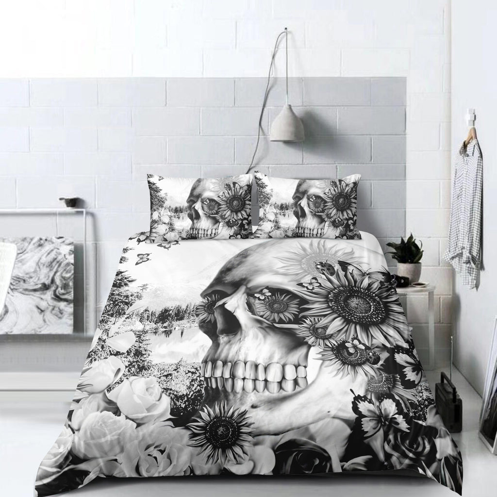 B&W Floral Skull Bedding Set