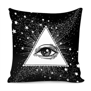 Geometrical Star Eyes Pillow Cover