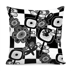 Chess And Flowers And Leaves And Graffiti Pillow Cover