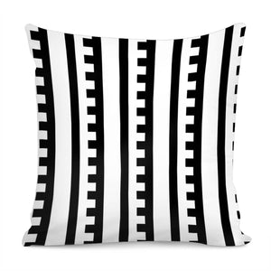 Black And White Geometric Design Pattern Pillow Cover