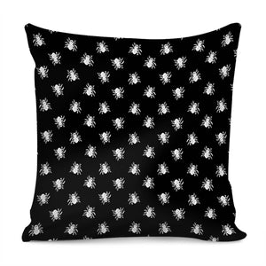 Spider Sketchy Style Drawing Pattern Pillow Cover