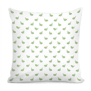 Iguana Sketchy Cartoon Style Drawing Pattern Pillow Cover