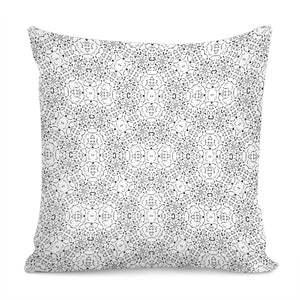 Black And White Modern Ornate Pattern Pillow Cover