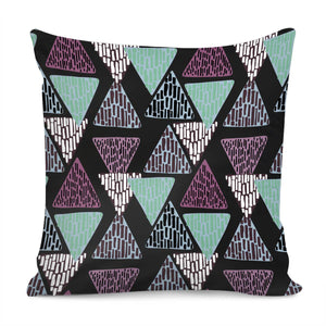 Trendy Triangle Pattern Pillow Cover