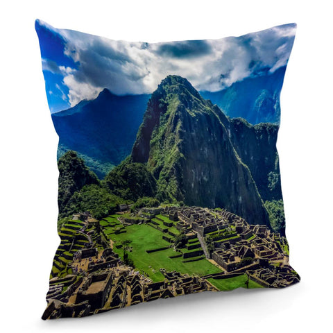 Image of Machu Picchu City, Cusco – Peru Pillow Cover