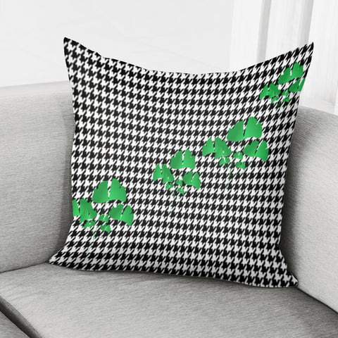 Image of Houndstooth Leaf Pillow Cover