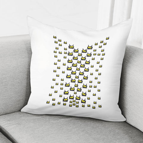 Image of Frangipani Floral And Design Pillow Cover