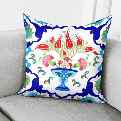 Image of Tulip Pillow Cover