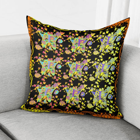 Image of Skull Pillow Cover