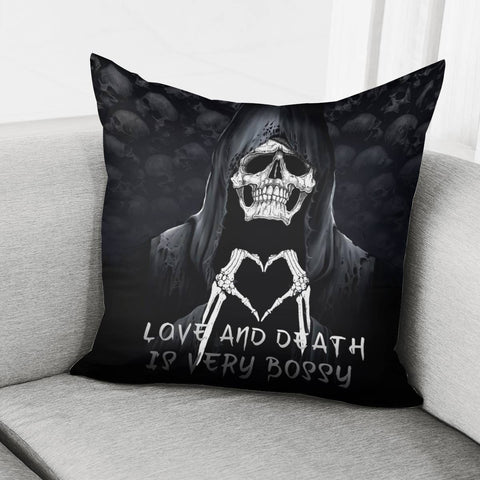 Image of Skull Pillow Cover