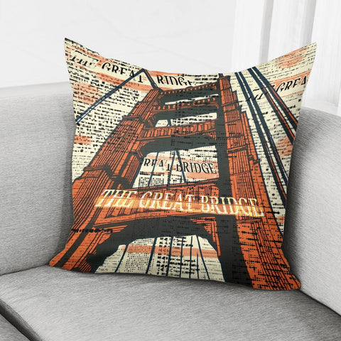 Image of Golden Gate Bridge Pillow Cover