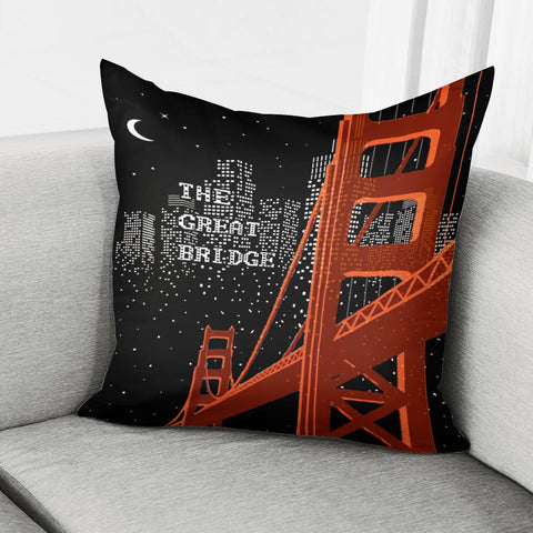 Image of Golden Gate Bridge Pillow Cover