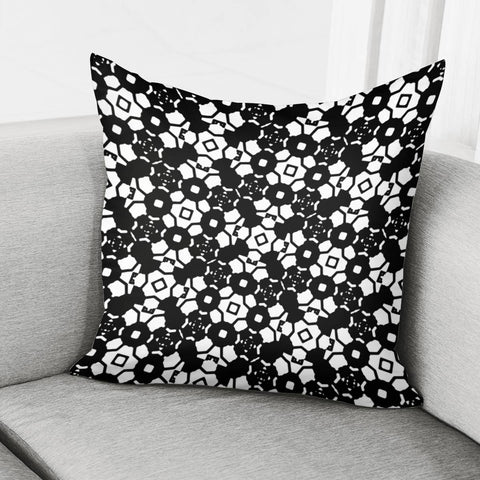 Image of Black And White Geometric Print Pillow Cover