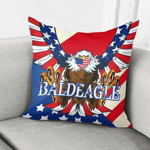 Image of Bald Eagle Pillow Cover