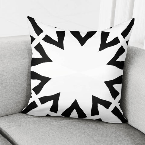 Image of Black And White Pattern Pillow Cover