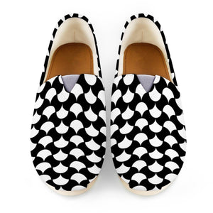 Black White Petals Pattern Women Casual Shoes