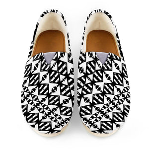 Black And White Tribal Women Casual Shoes