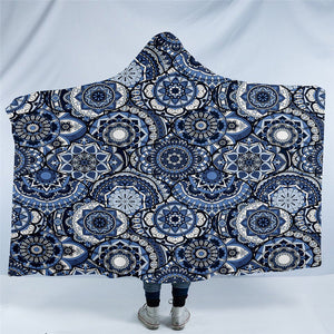 Hypnotizing Mandala Motif Hooded Blanket