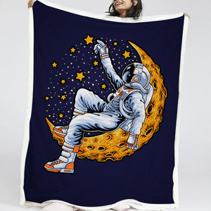 Astronaut On The Moon LKSPMA09 Fleece Blanket