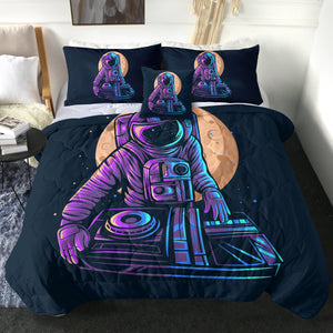 Astronaut Playing Music LKSPMA25 Comforter Set