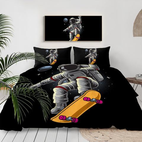 Image of Astronaut With The Skateboard LKSPMA28 Bedding Set