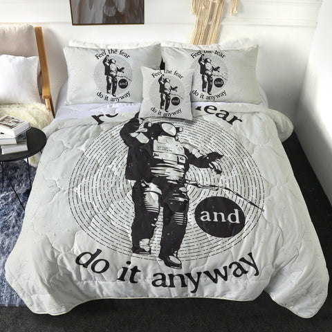 Image of Poster Of Astronaut LKSPMA47 Comforter Set