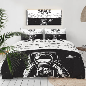 Black & White Astronaut LKSPMA69 Bedding Set