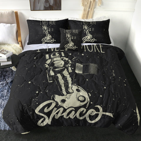 Image of Astronaut On The Moon LKSPMA70 Comforter Set