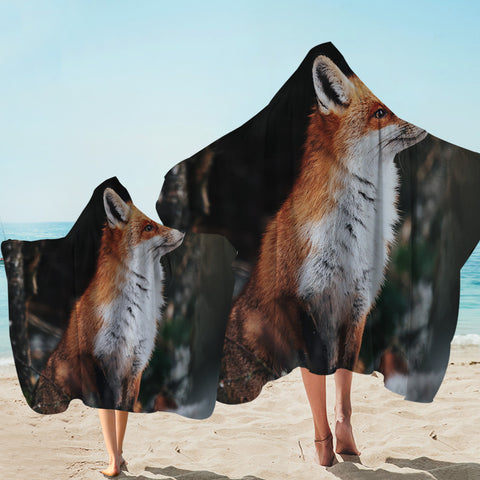 Image of Close-Up Fox Hooded Towel