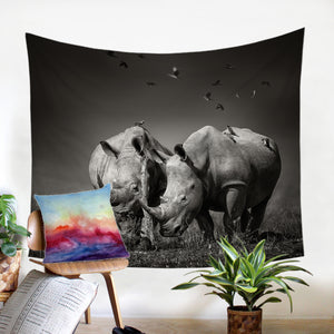 B&W Rhinos SW0500 Tapestry