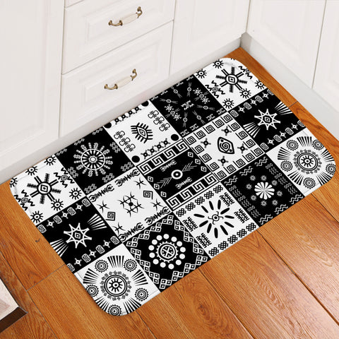 Image of Black & White Square SWDD3361 Door Mat